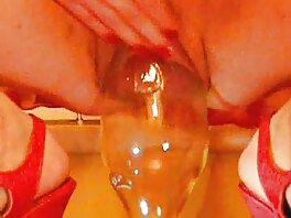 Շիկահեր Վանեսա Սկայը մեծ կեղծ կրծքերով սեքսով զբաղվում է բոդիբիլդերի հետ